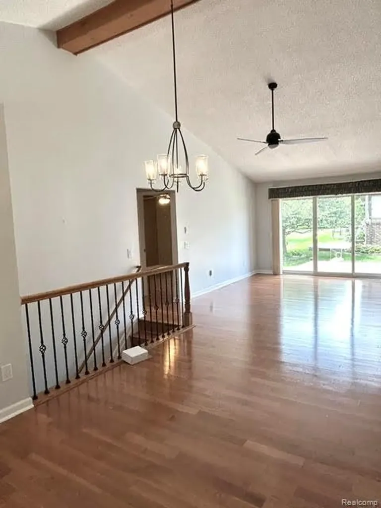 20557 Longwood Drive Clinton Charter Township MI 48038