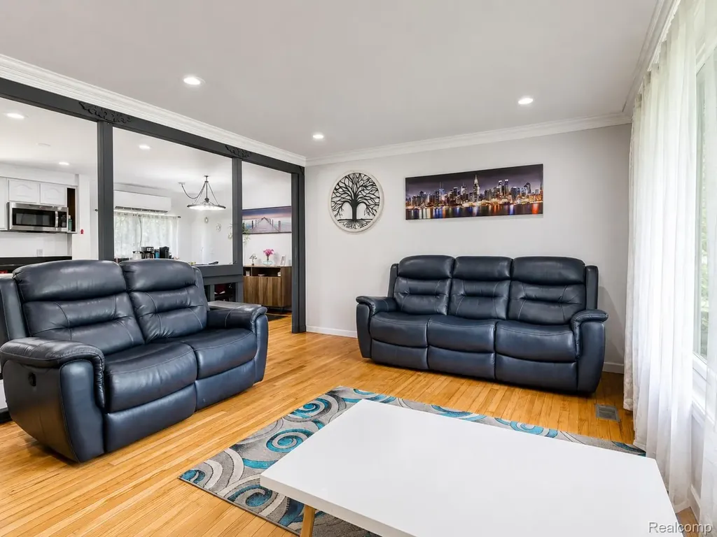 46495 North Avenue Macomb Township MI 48042