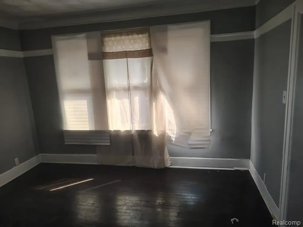2517 Taylor Street Detroit City MI 48206