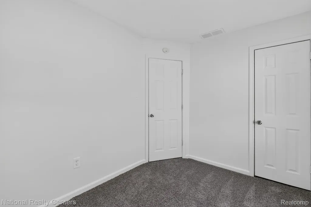 28544 Balmoral Street Garden City City MI 48135