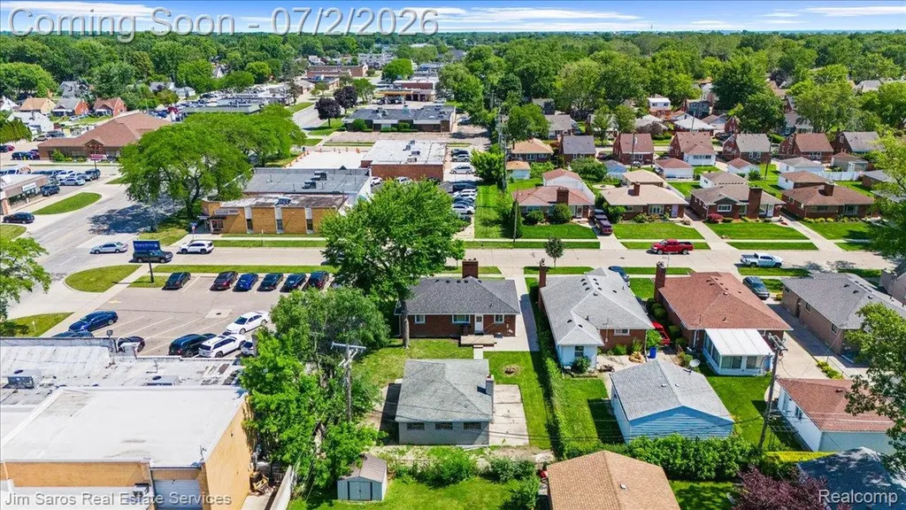 22306 Rosedale Street St. Clair Shores City MI 48080