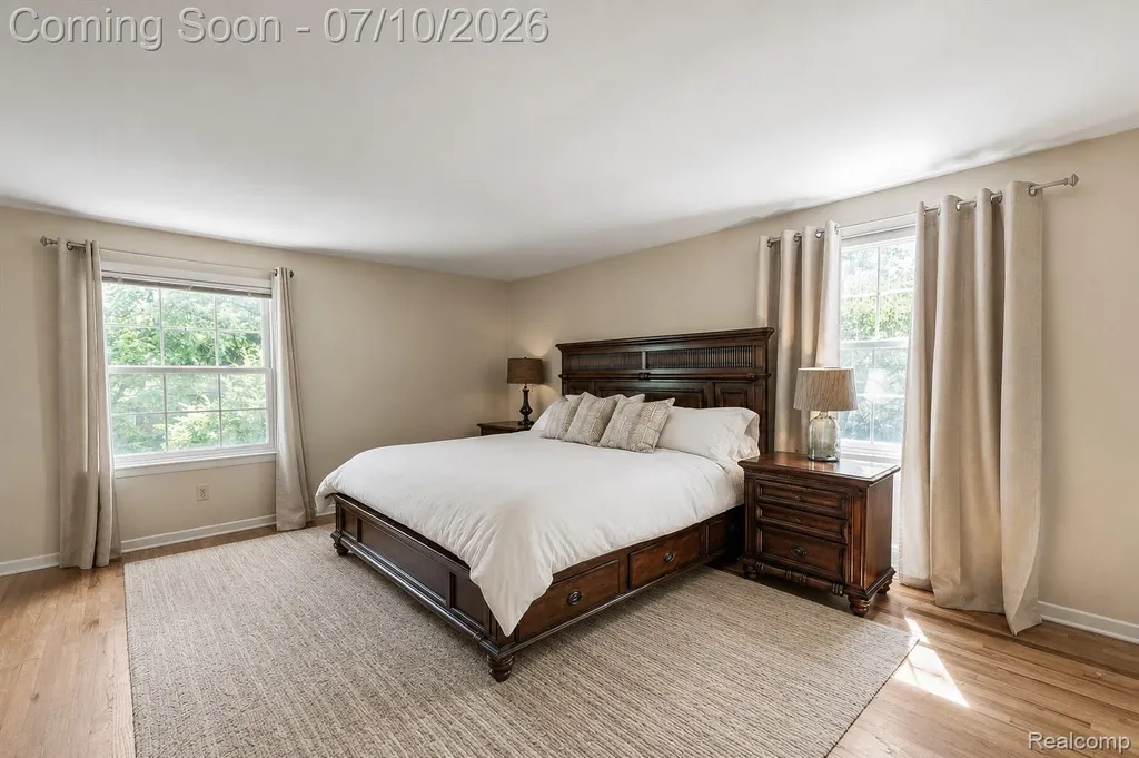 1629 Spotswood Drive Bloomfield Hills City MI 48302