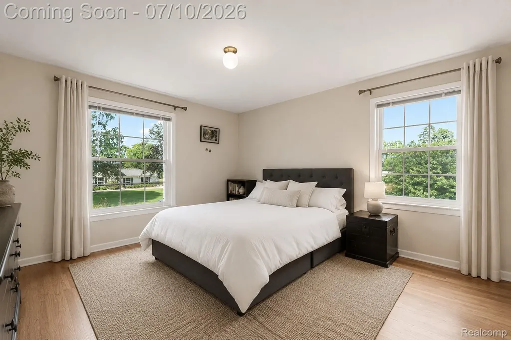 1629 Spotswood Drive Bloomfield Hills City MI 48302