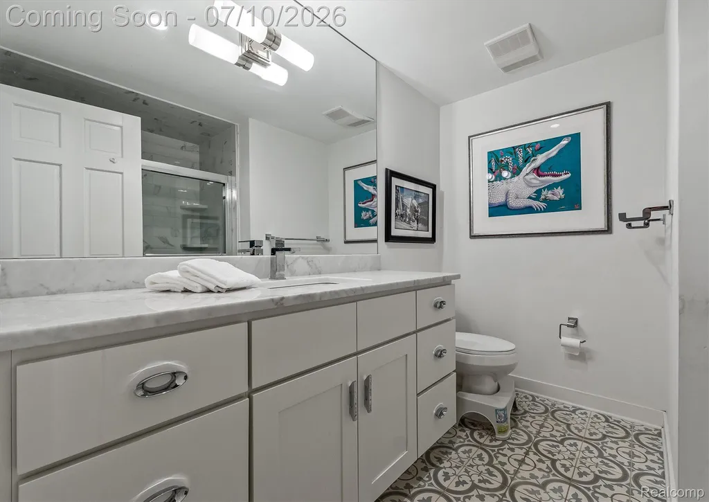 1629 Spotswood Drive Bloomfield Hills City MI 48302