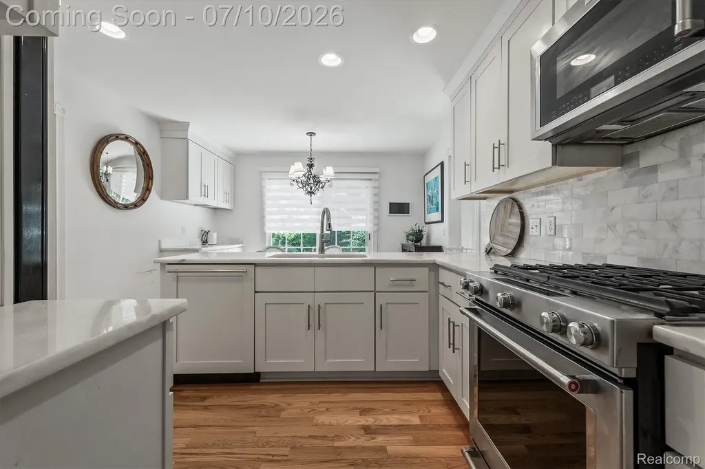 1629 Spotswood Drive Bloomfield Hills City MI 48302