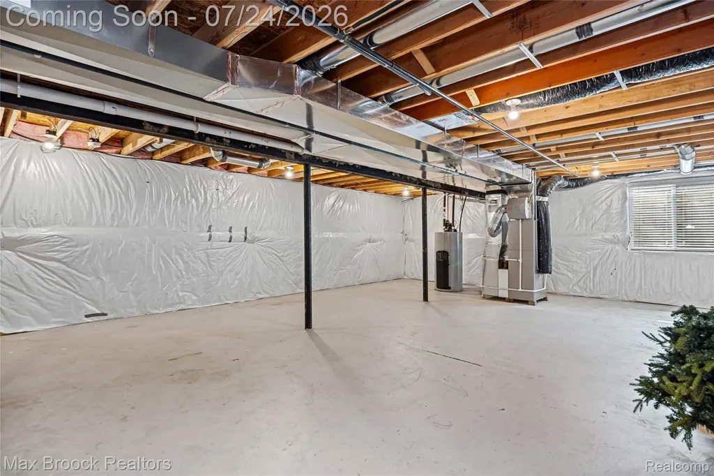 8012 Ivy Glen Park Lane White Lake Charter Township MI 48386