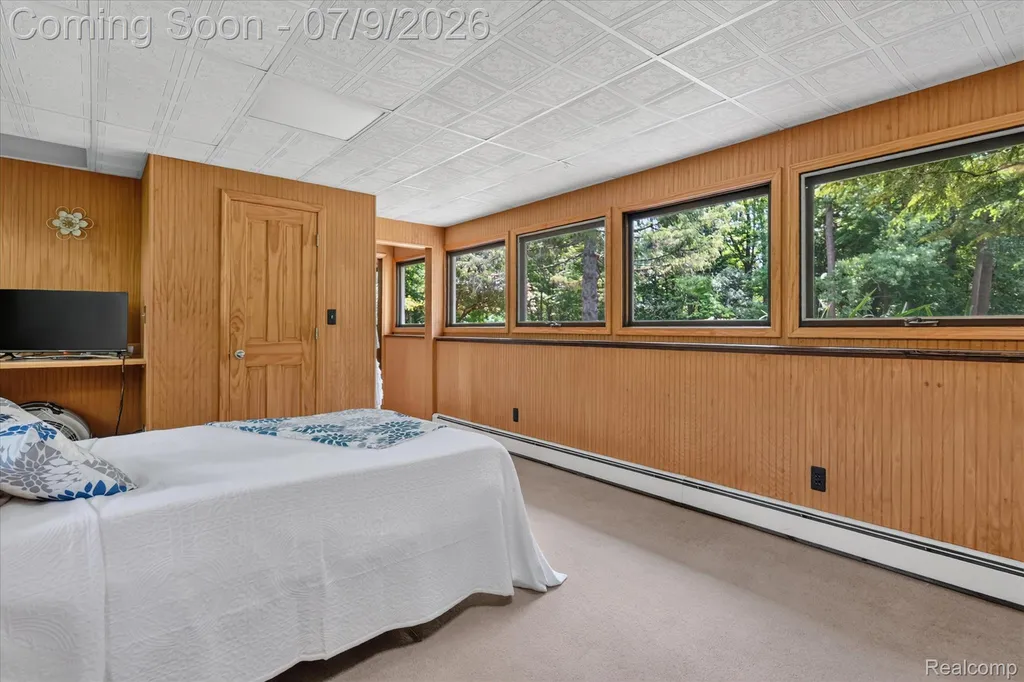 1091 Plover Drive Highland Charter Township MI 48357