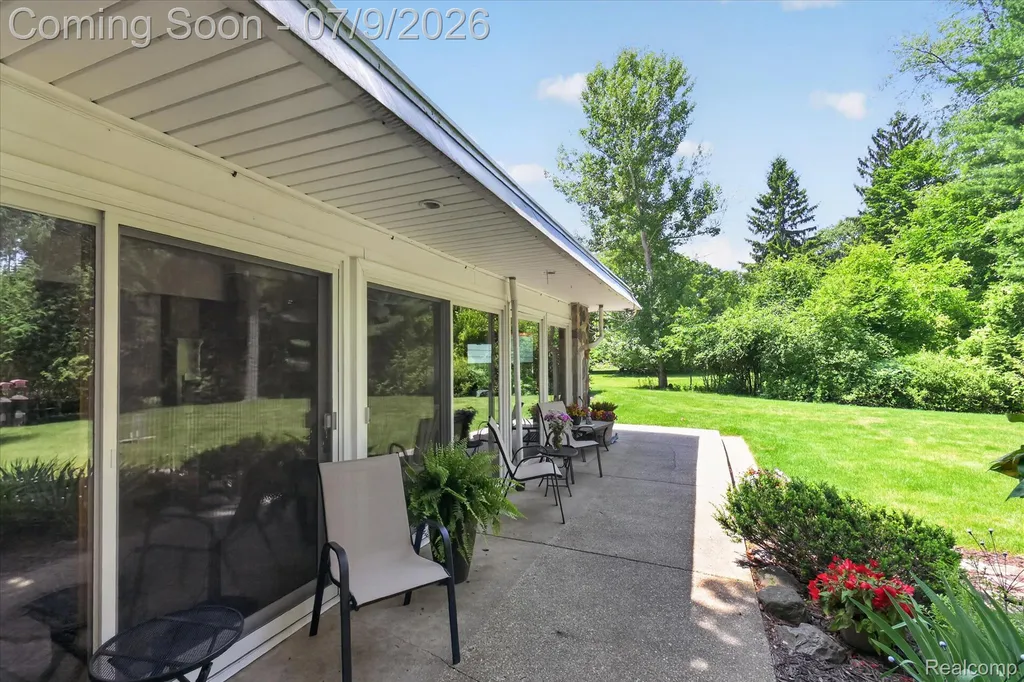 1091 Plover Drive Highland Charter Township MI 48357