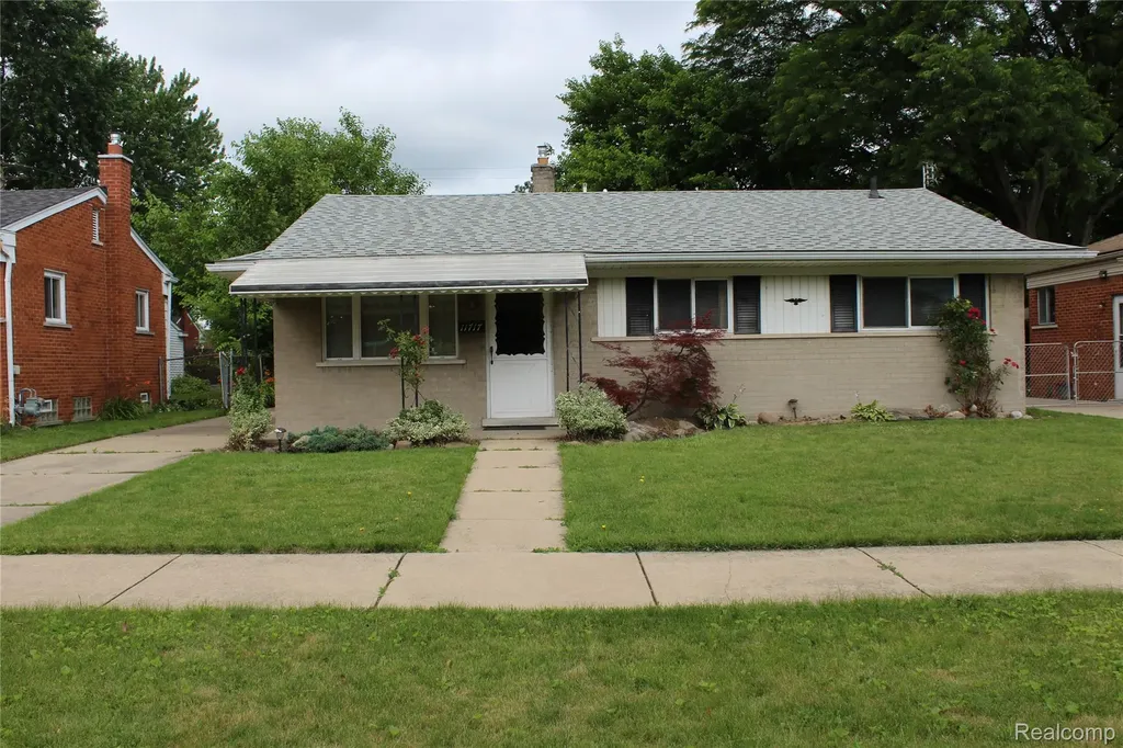 11717 Tecumseh Redford Charter Township MI 48239