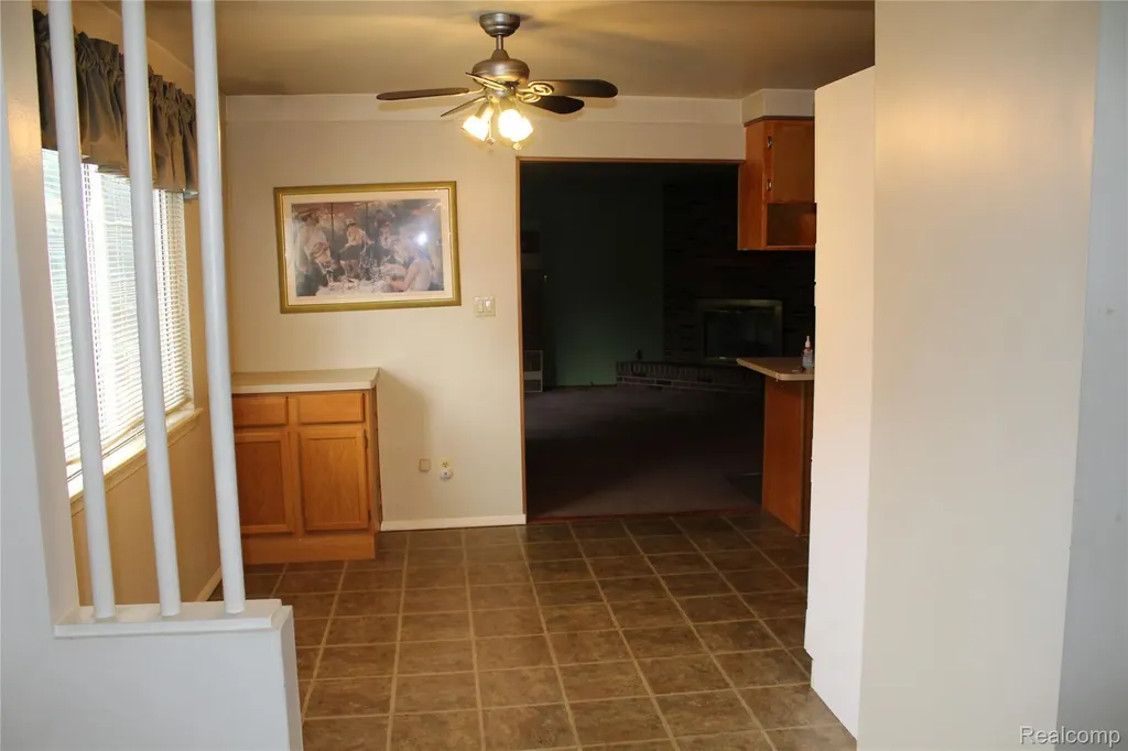 11717 Tecumseh Redford Charter Township MI 48239