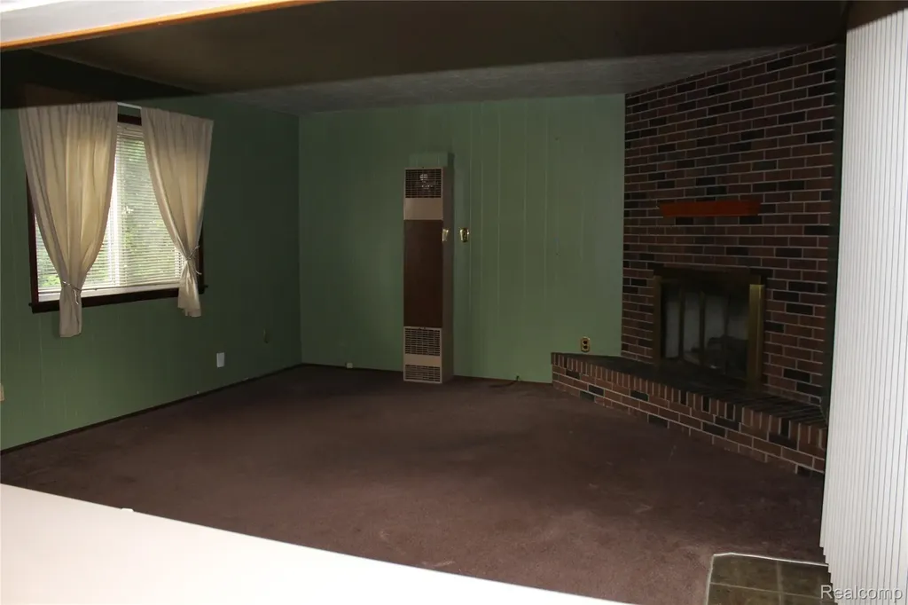 11717 Tecumseh Redford Charter Township MI 48239