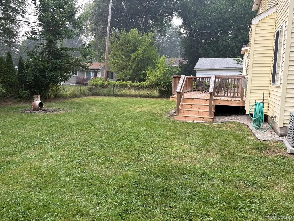 456 Morningside Drive Waterford Charter Township MI 48327