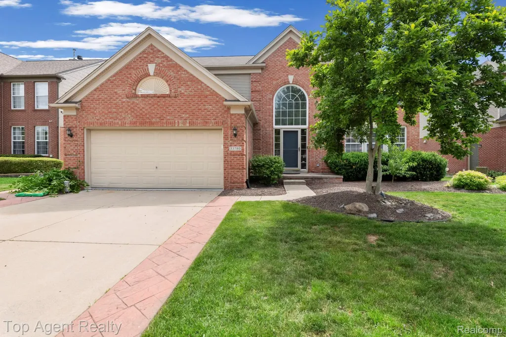 33780 Stonecrest Drive Sterling Heights City MI 48312