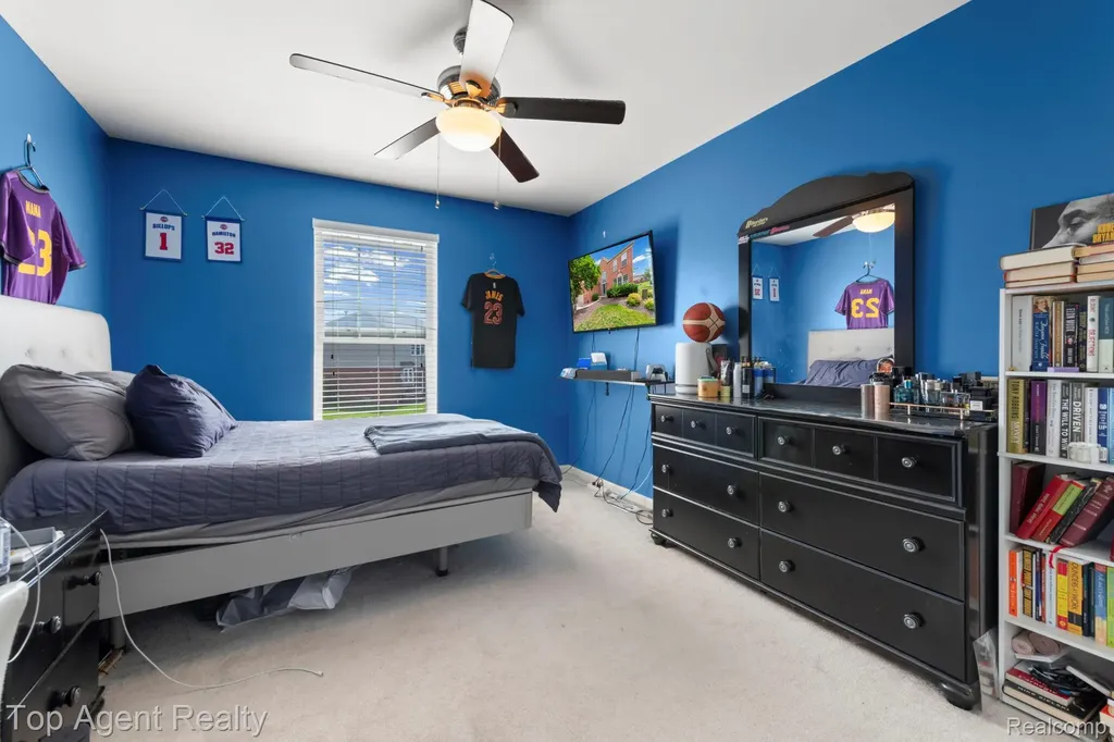 33780 Stonecrest Drive Sterling Heights City MI 48312