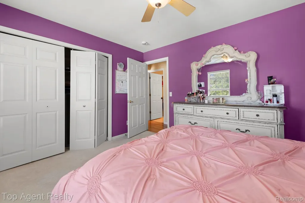 33780 Stonecrest Drive Sterling Heights City MI 48312