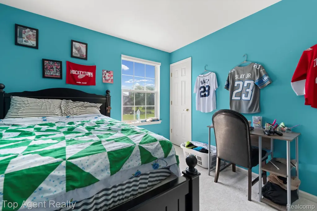33780 Stonecrest Drive Sterling Heights City MI 48312