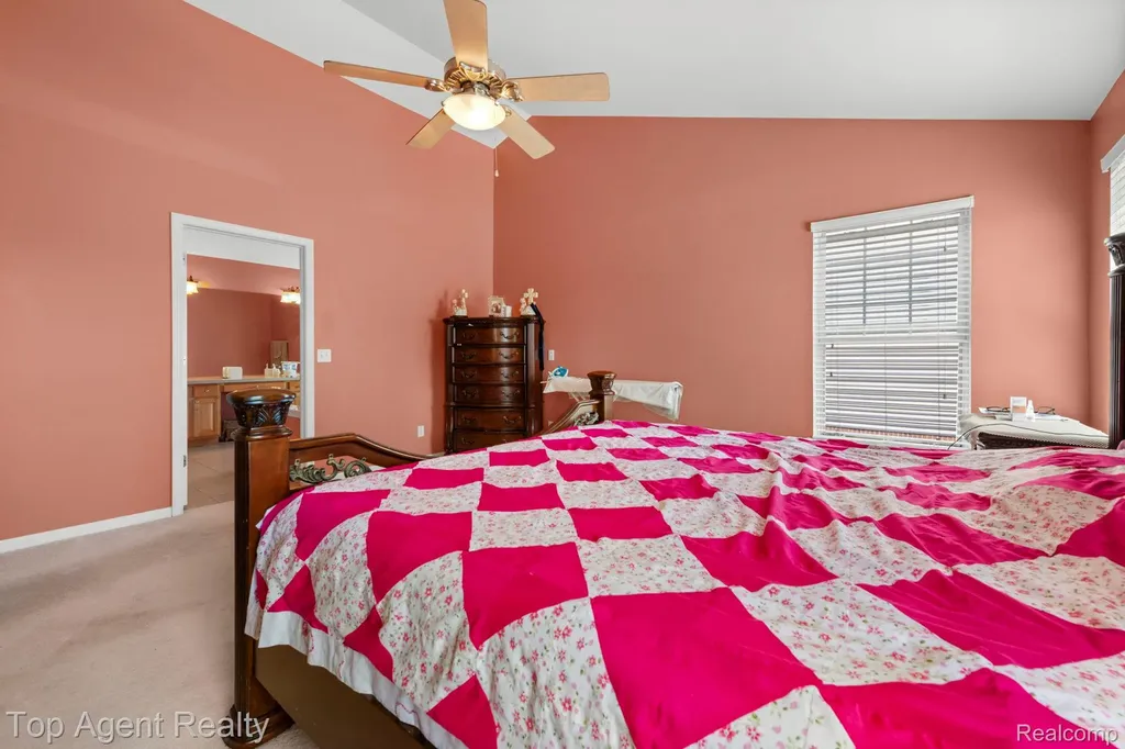 33780 Stonecrest Drive Sterling Heights City MI 48312