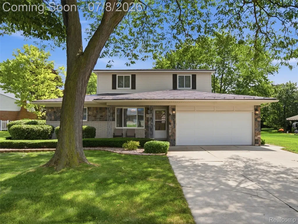 17268 Fitzgerald Street Livonia City MI 48152