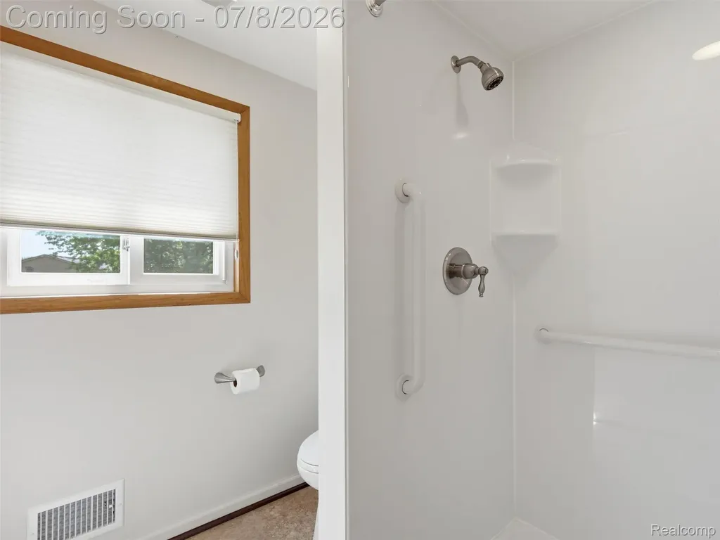 17268 Fitzgerald Street Livonia City MI 48152