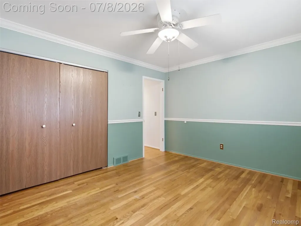 17268 Fitzgerald Street Livonia City MI 48152
