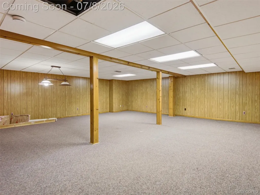 17268 Fitzgerald Street Livonia City MI 48152