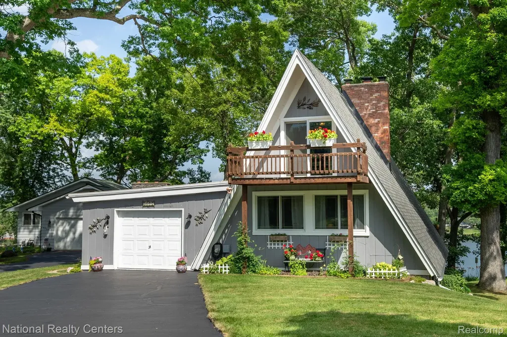 3627 Merritt Lake Drive Metamora Township MI 48455