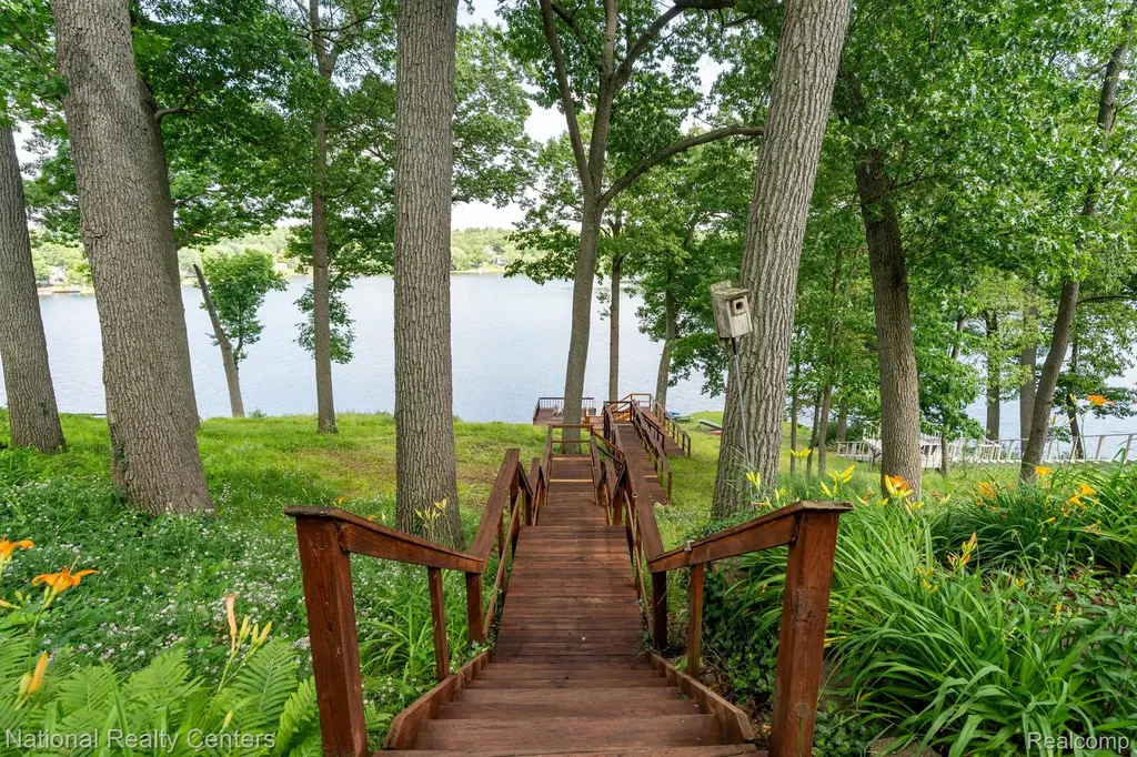 3627 Merritt Lake Drive Metamora Township MI 48455