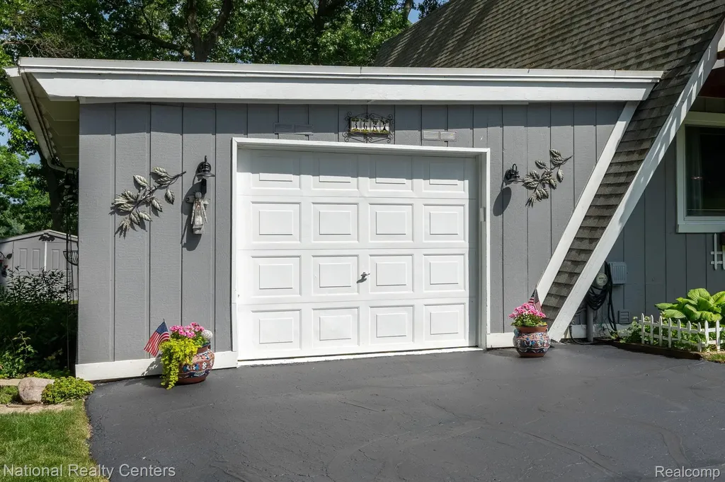 3627 Merritt Lake Drive Metamora Township MI 48455