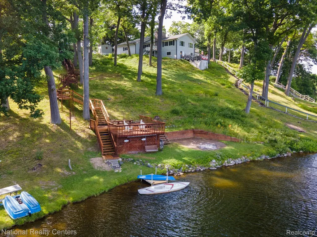 3627 Merritt Lake Drive Metamora Township MI 48455