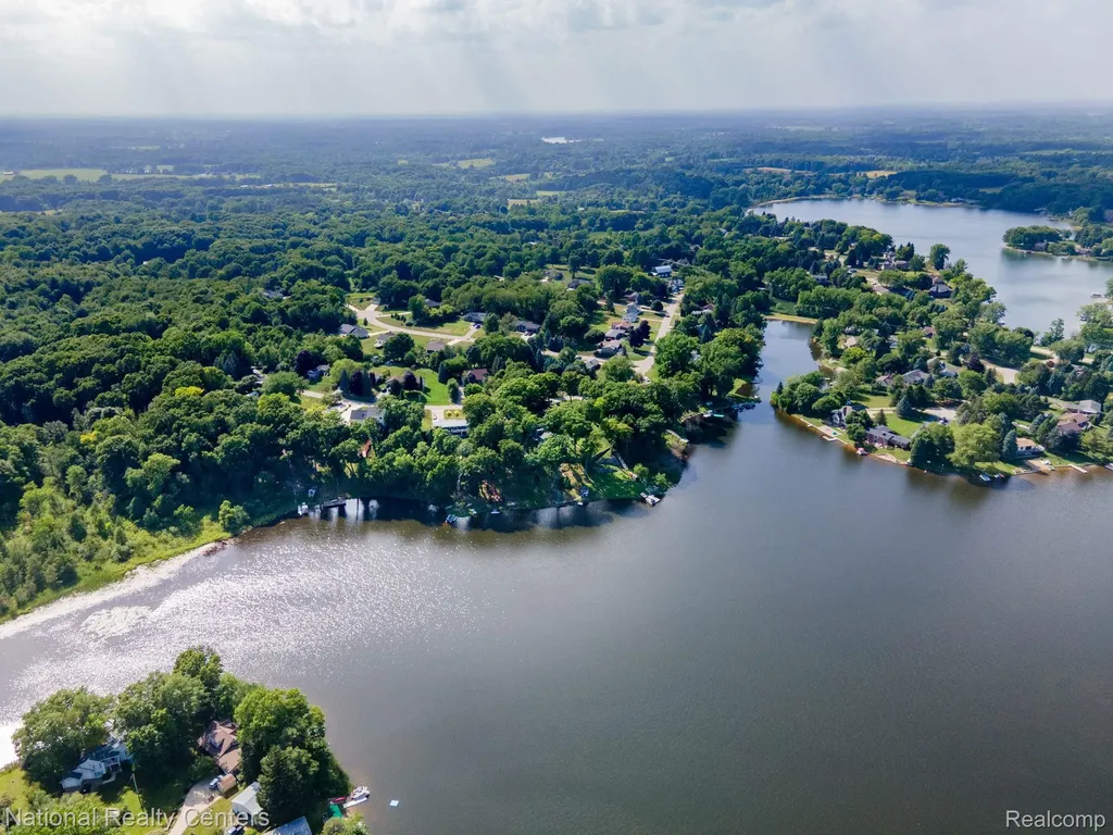 3627 Merritt Lake Drive Metamora Township MI 48455