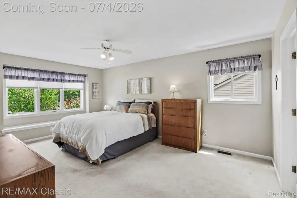 25723 Sullivan Lane Novi City MI 48375