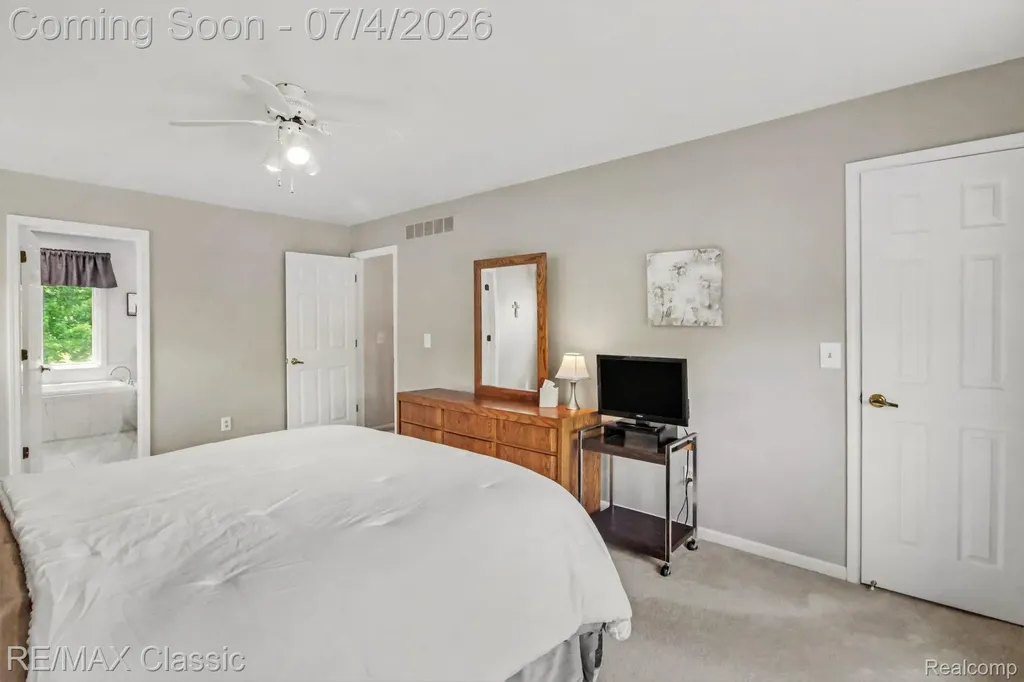 25723 Sullivan Lane Novi City MI 48375