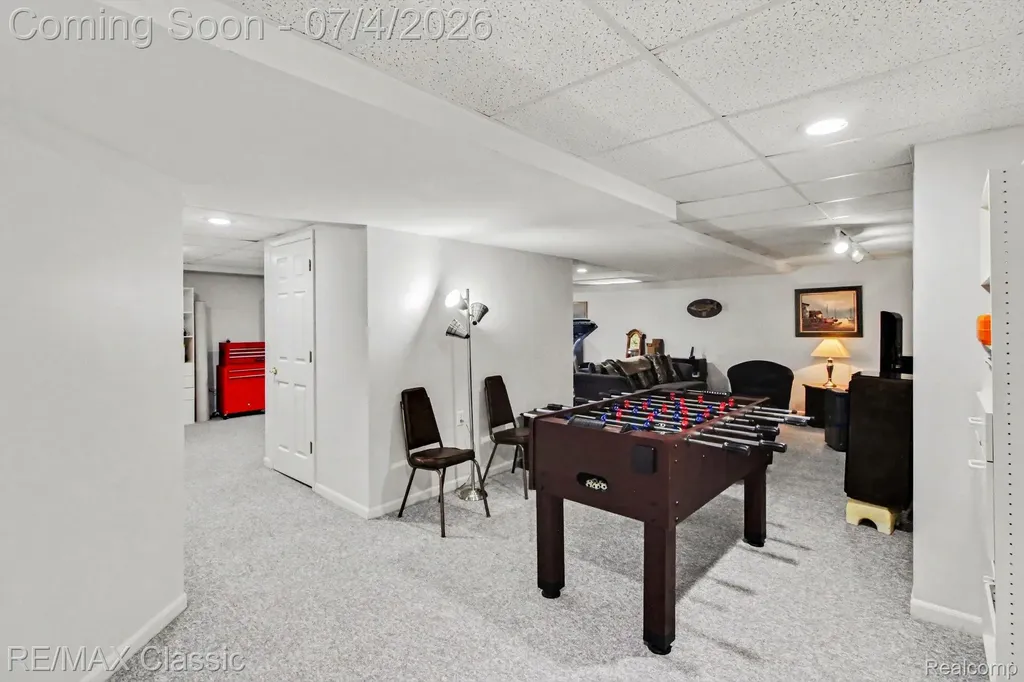 25723 Sullivan Lane Novi City MI 48375