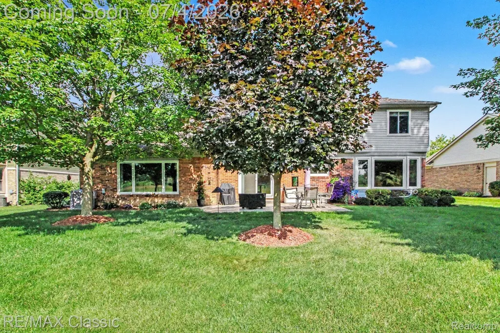 25723 Sullivan Lane Novi City MI 48375