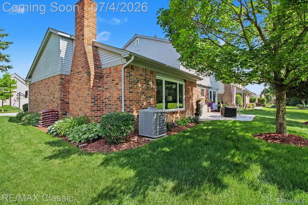 25723 Sullivan Lane Novi City MI 48375