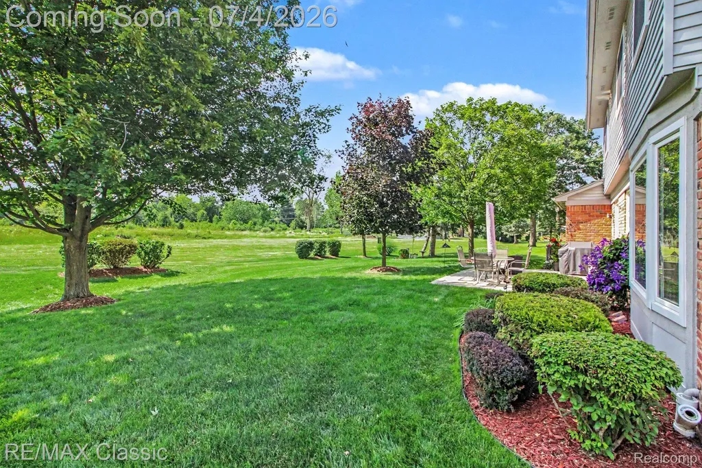 25723 Sullivan Lane Novi City MI 48375