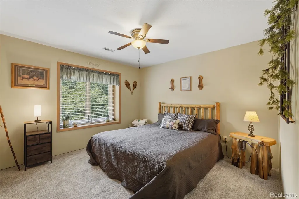 10525 Antcliff Road Norvell Township MI 49230