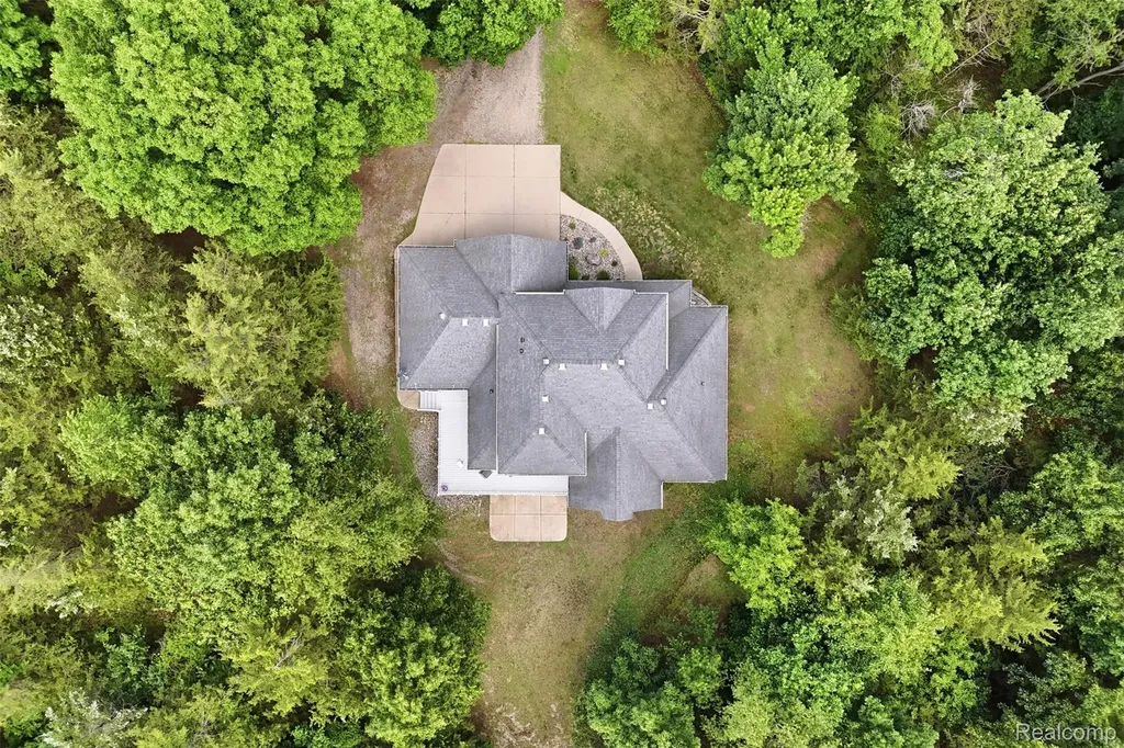 10525 Antcliff Road Norvell Township MI 49230