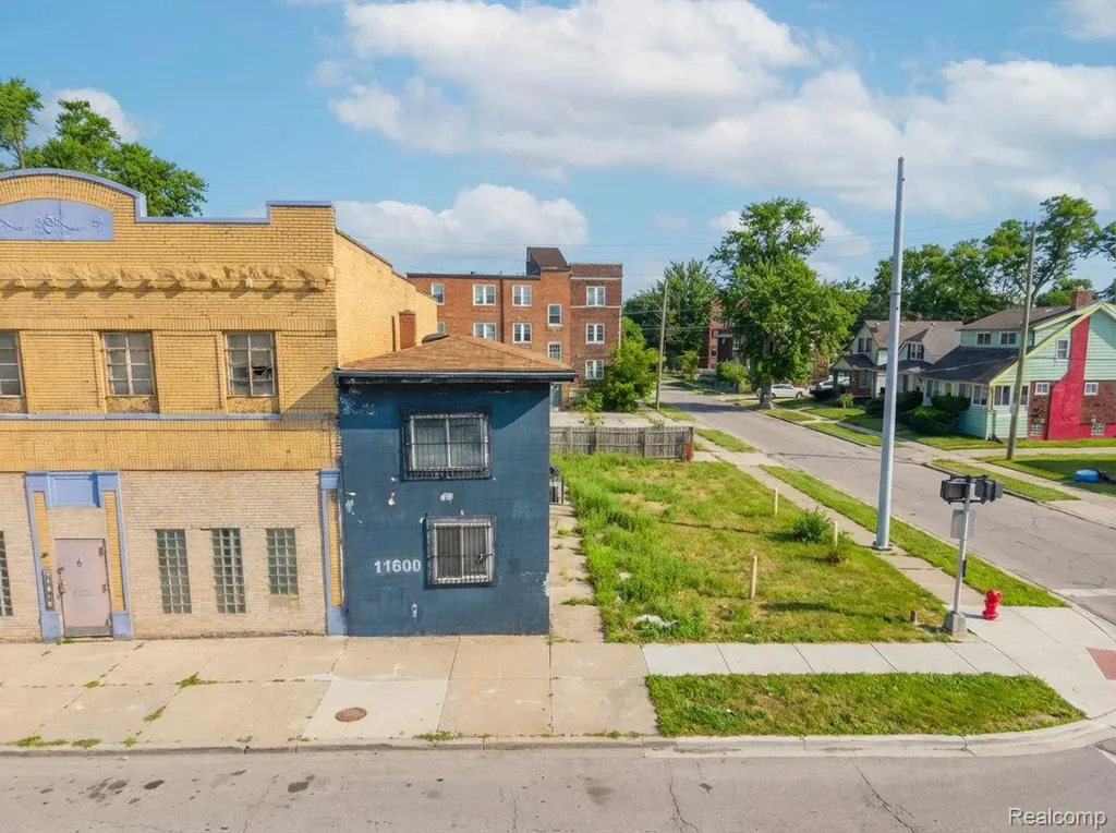 11505 Livernois Avenue Detroit City MI 48204