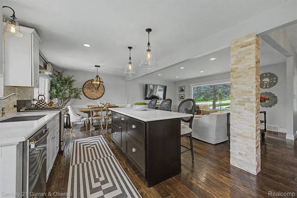 42299 Sunnydale Lane Northville Township MI 48168