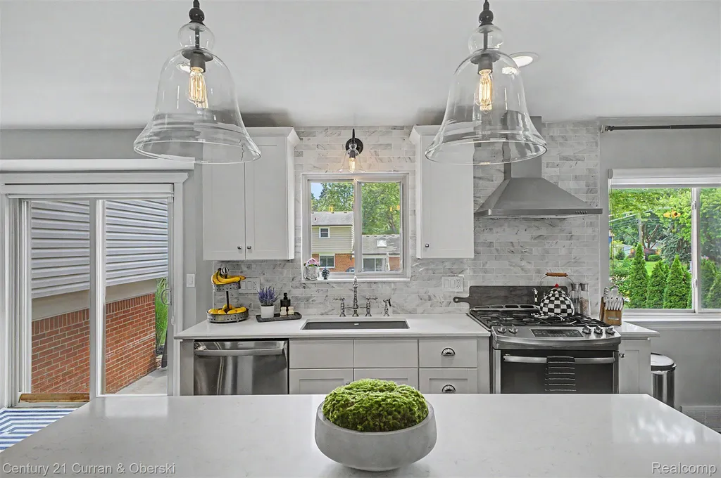 42299 Sunnydale Lane Northville Township MI 48168