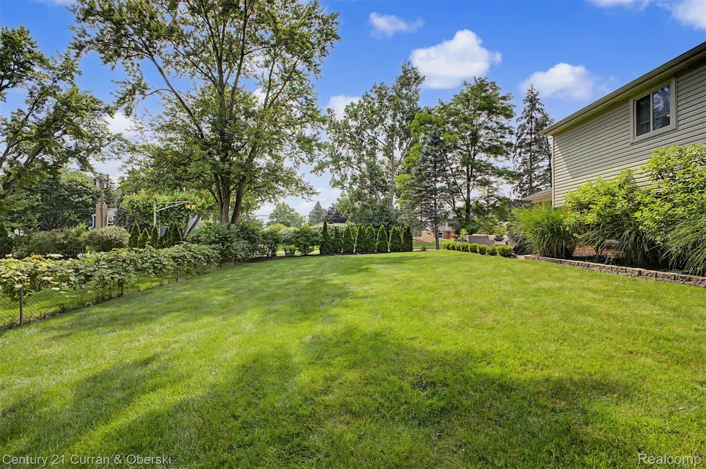 42299 Sunnydale Lane Northville Township MI 48168