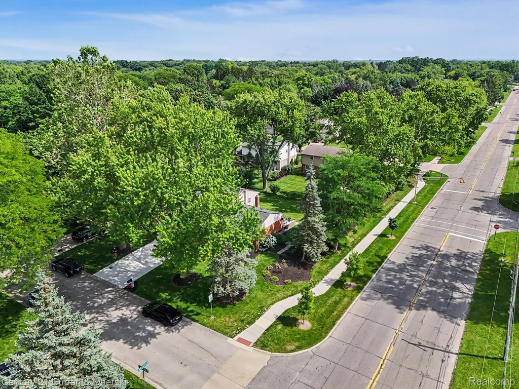 42299 Sunnydale Lane Northville Township MI 48168