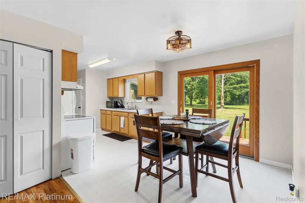 8370 W Rolston Road Argentine Township MI 48451