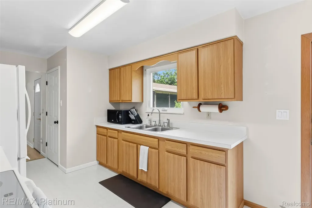 8370 W Rolston Road Argentine Township MI 48451