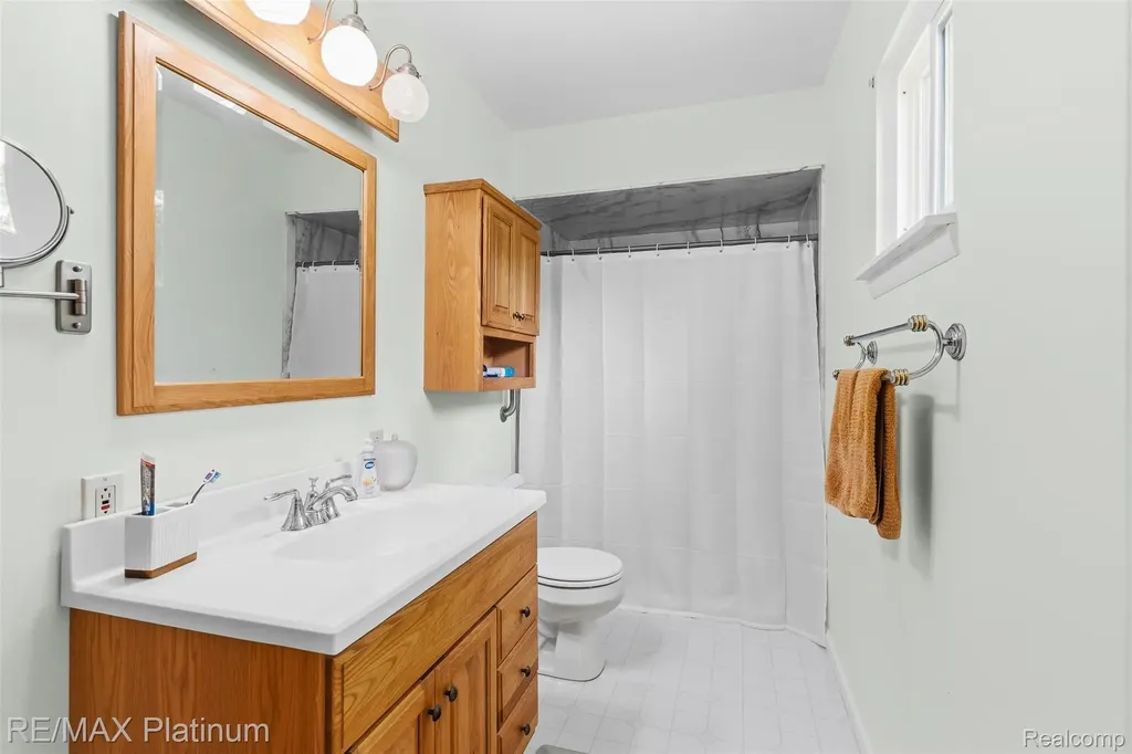 8370 W Rolston Road Argentine Township MI 48451