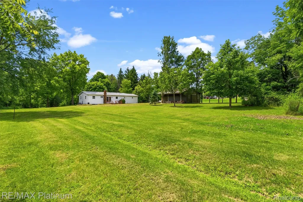 8370 W Rolston Road Argentine Township MI 48451