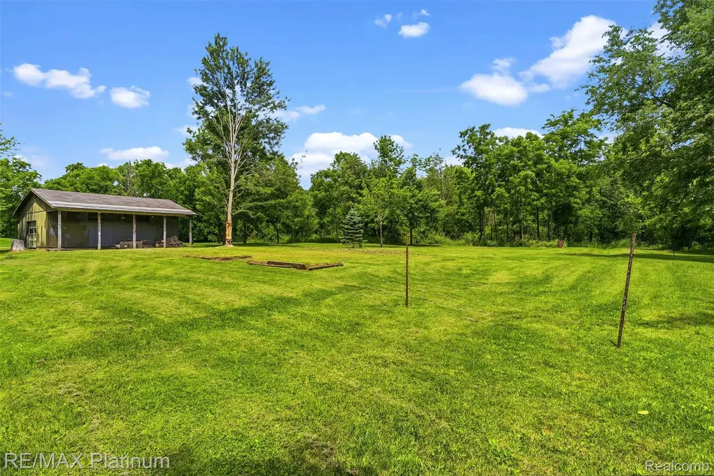 8370 W Rolston Road Argentine Township MI 48451