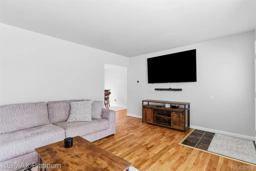 8370 W Rolston Road Argentine Township MI 48451