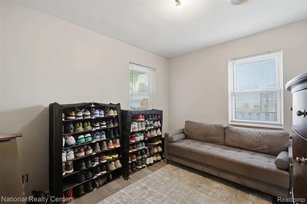 8345 Sirron Street Detroit City MI 48234